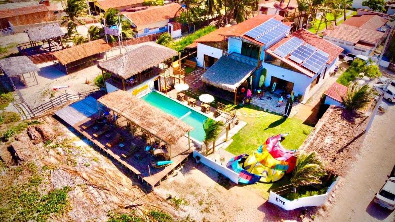 Seu Pedro Lounge Praia - Pousada E Kite Center Icapui Ngoại thất bức ảnh