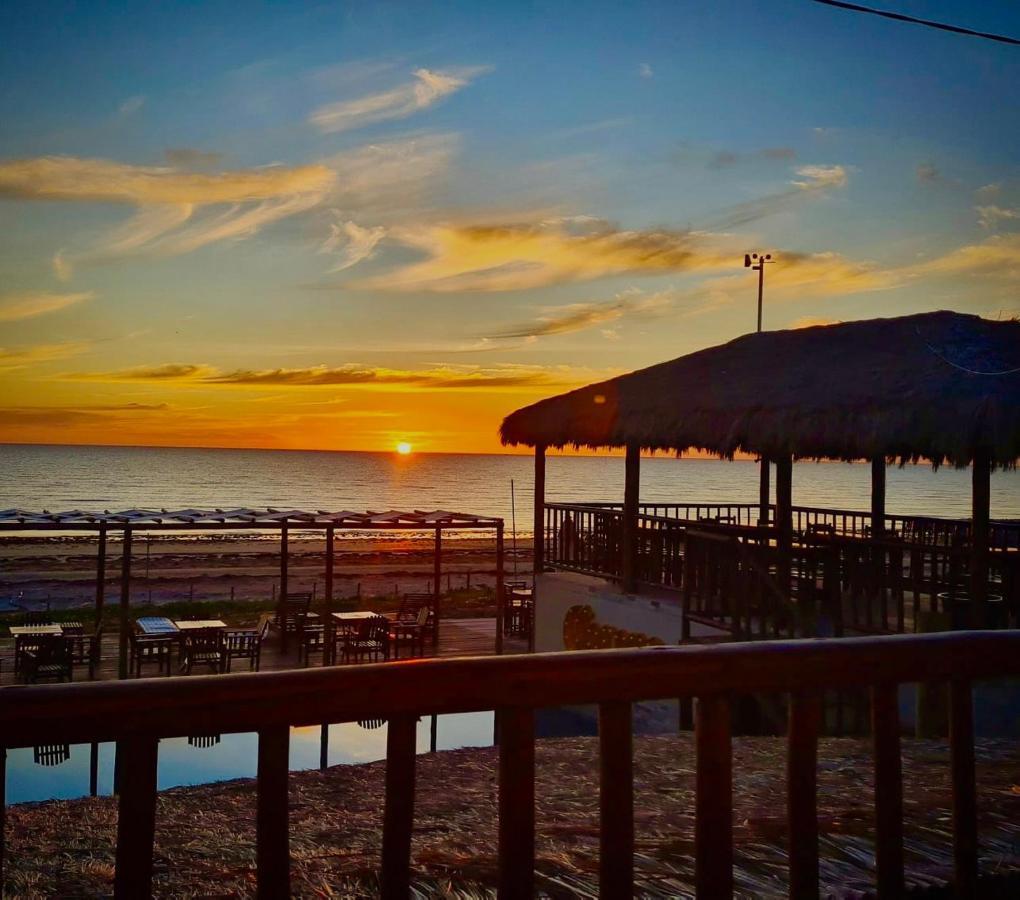 Seu Pedro Lounge Praia - Pousada E Kite Center Icapui Ngoại thất bức ảnh