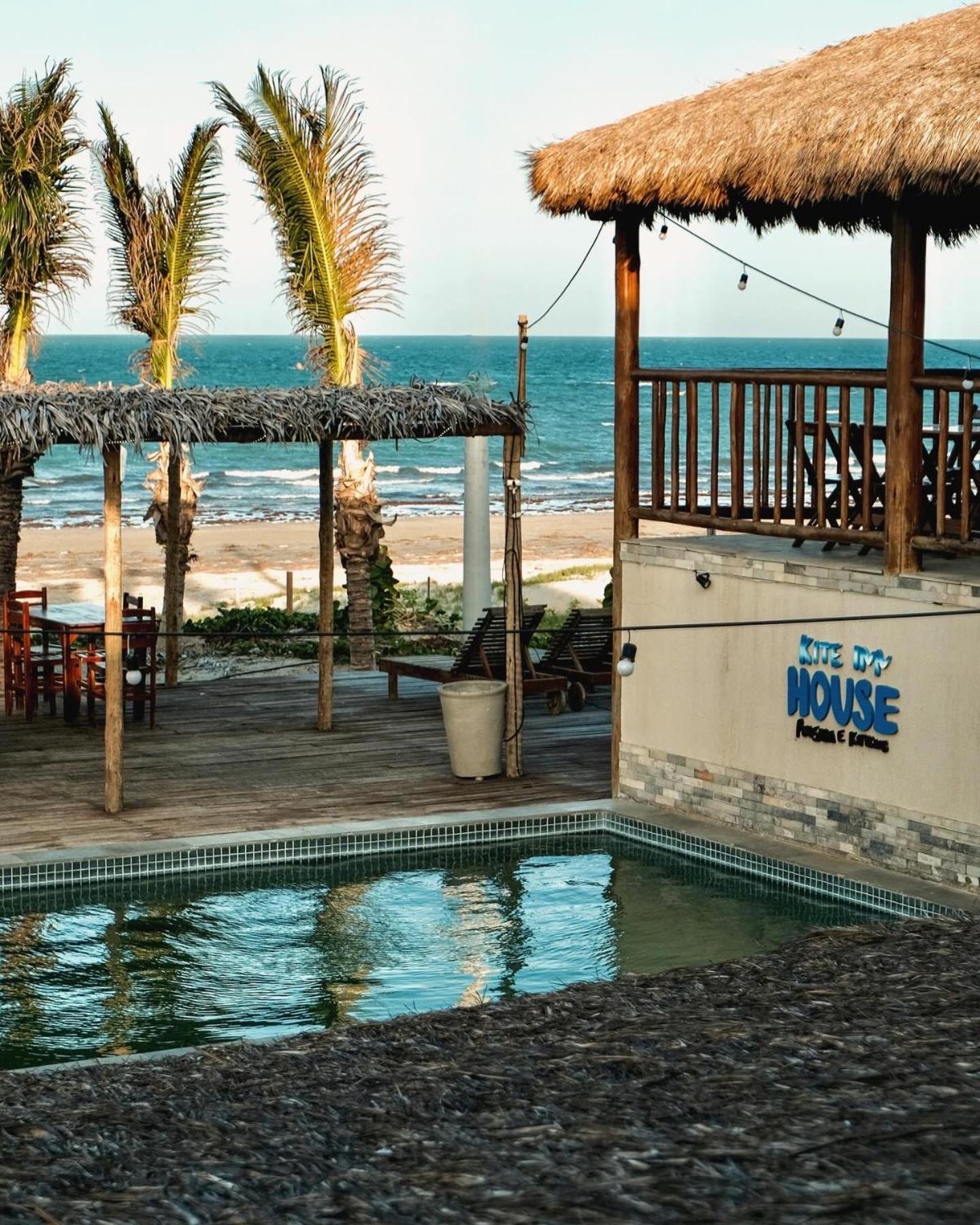 Seu Pedro Lounge Praia - Pousada E Kite Center Icapui Ngoại thất bức ảnh