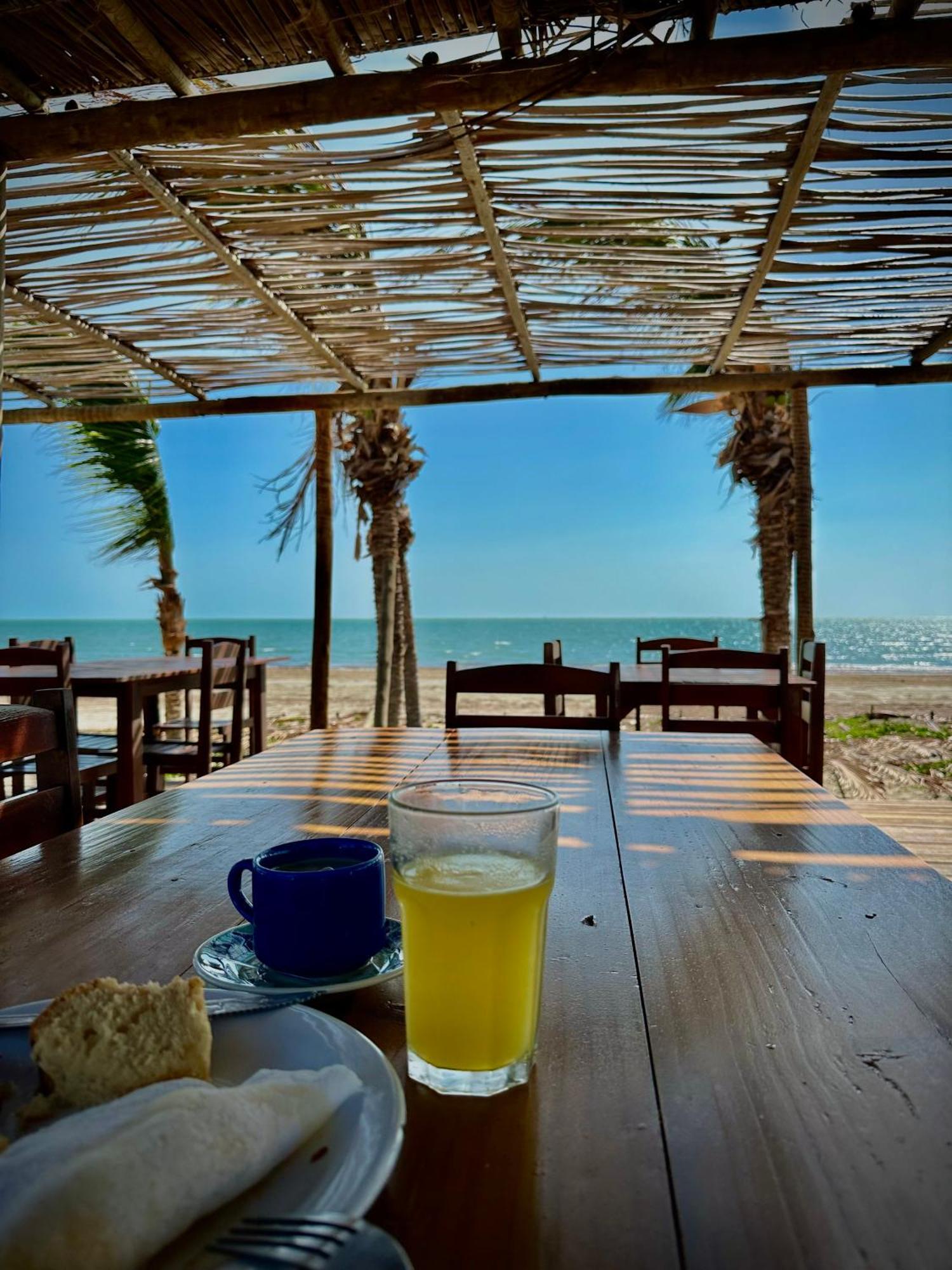 Seu Pedro Lounge Praia - Pousada E Kite Center Icapui Ngoại thất bức ảnh