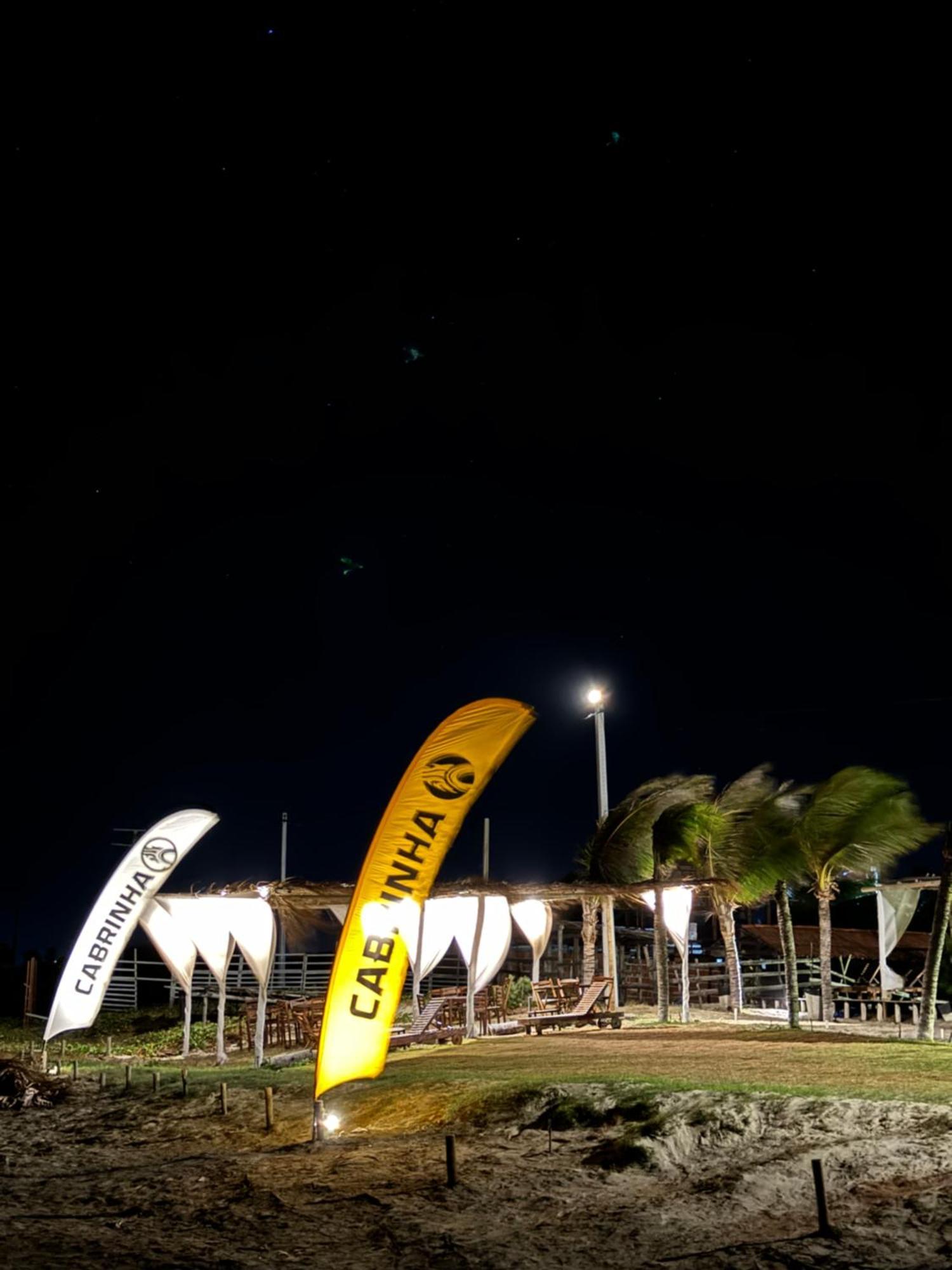 Seu Pedro Lounge Praia - Pousada E Kite Center Icapui Ngoại thất bức ảnh