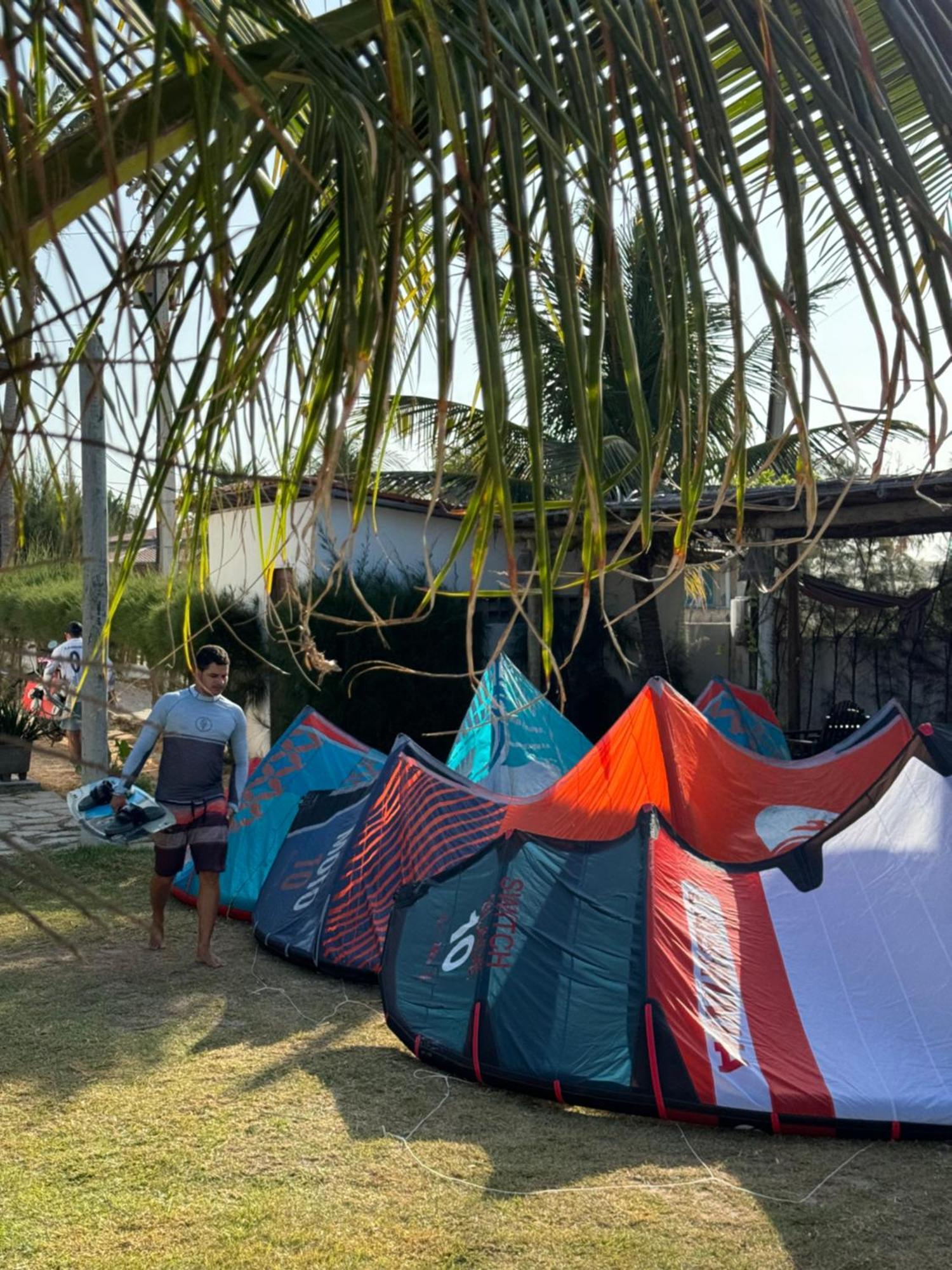 Seu Pedro Lounge Praia - Pousada E Kite Center Icapui Ngoại thất bức ảnh