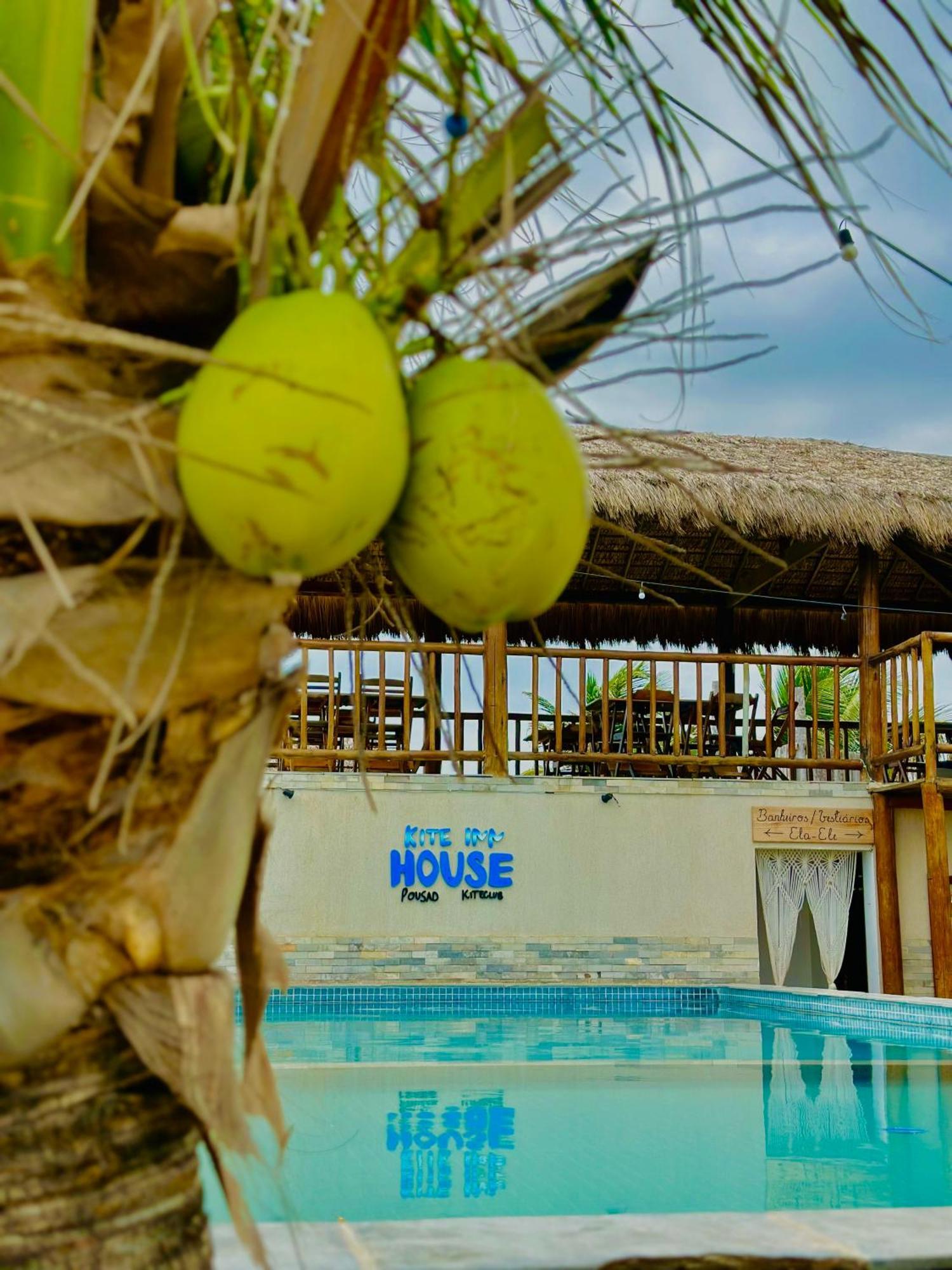 Seu Pedro Lounge Praia - Pousada E Kite Center Icapui Ngoại thất bức ảnh