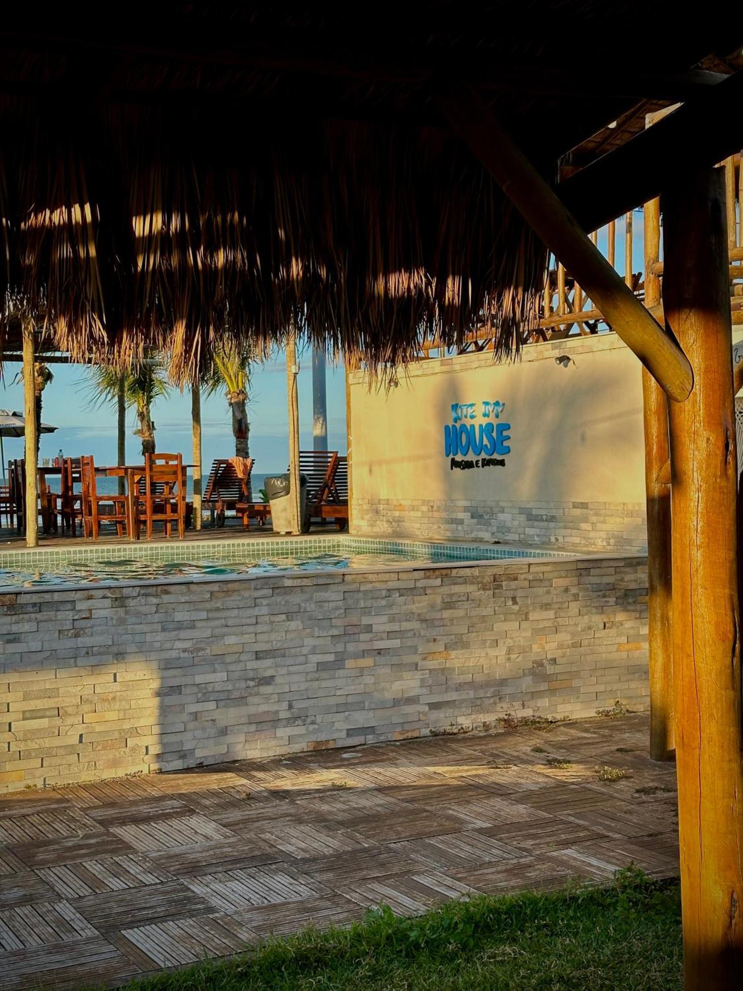 Seu Pedro Lounge Praia - Pousada E Kite Center Icapui Ngoại thất bức ảnh